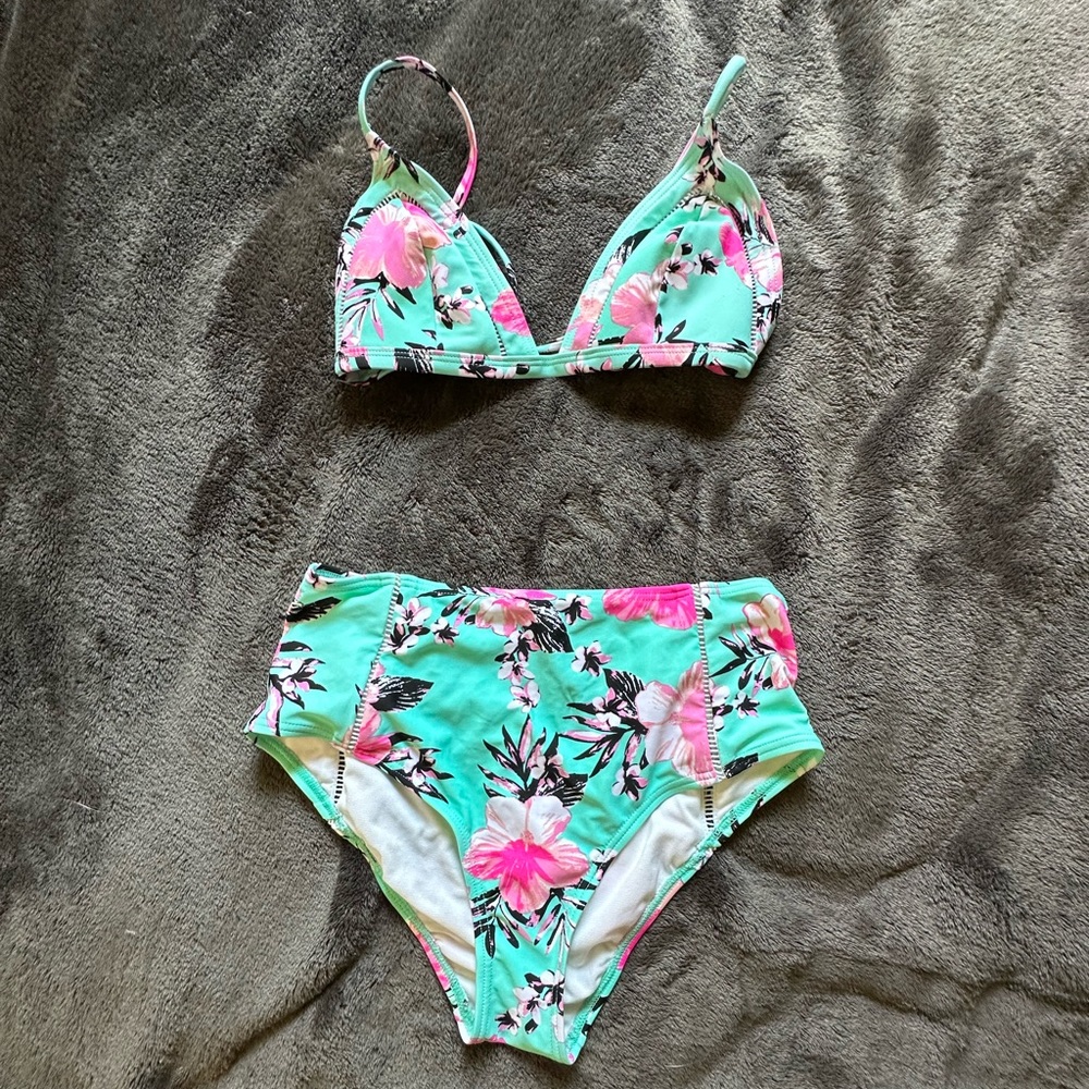 Tropical swimsuit with full coverage, high waisted bottoms and adjustable straps